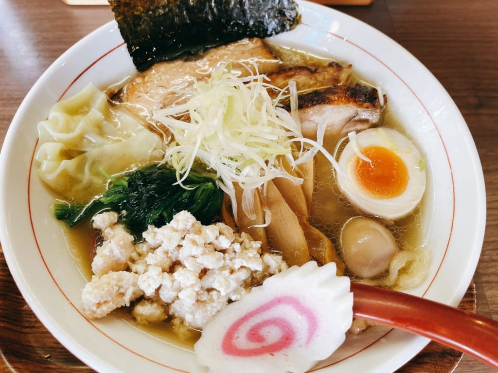 自家製手もみ佐野ラーメン利休に食事に行ってきました。