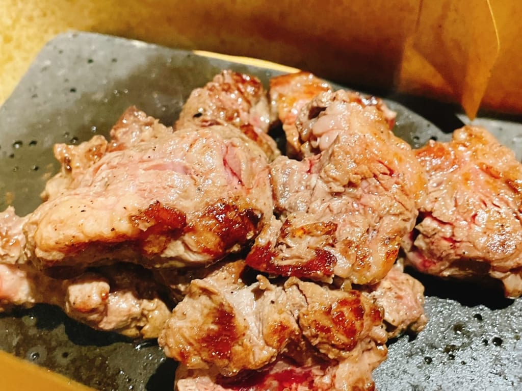 新しくできたワンダーステーキへいってきました。